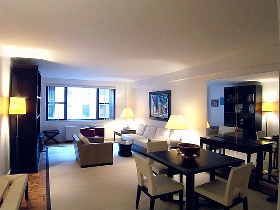 2nd image of 116 Central Park S APT 4D