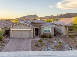 7664 W Laurel Ln, Marana, AZ 85658