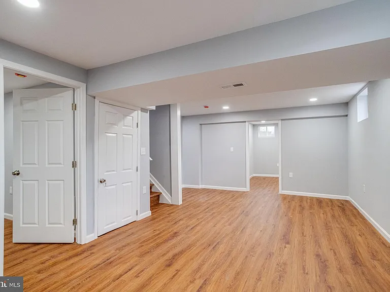 1359 Raleigh Dr — Photo 39