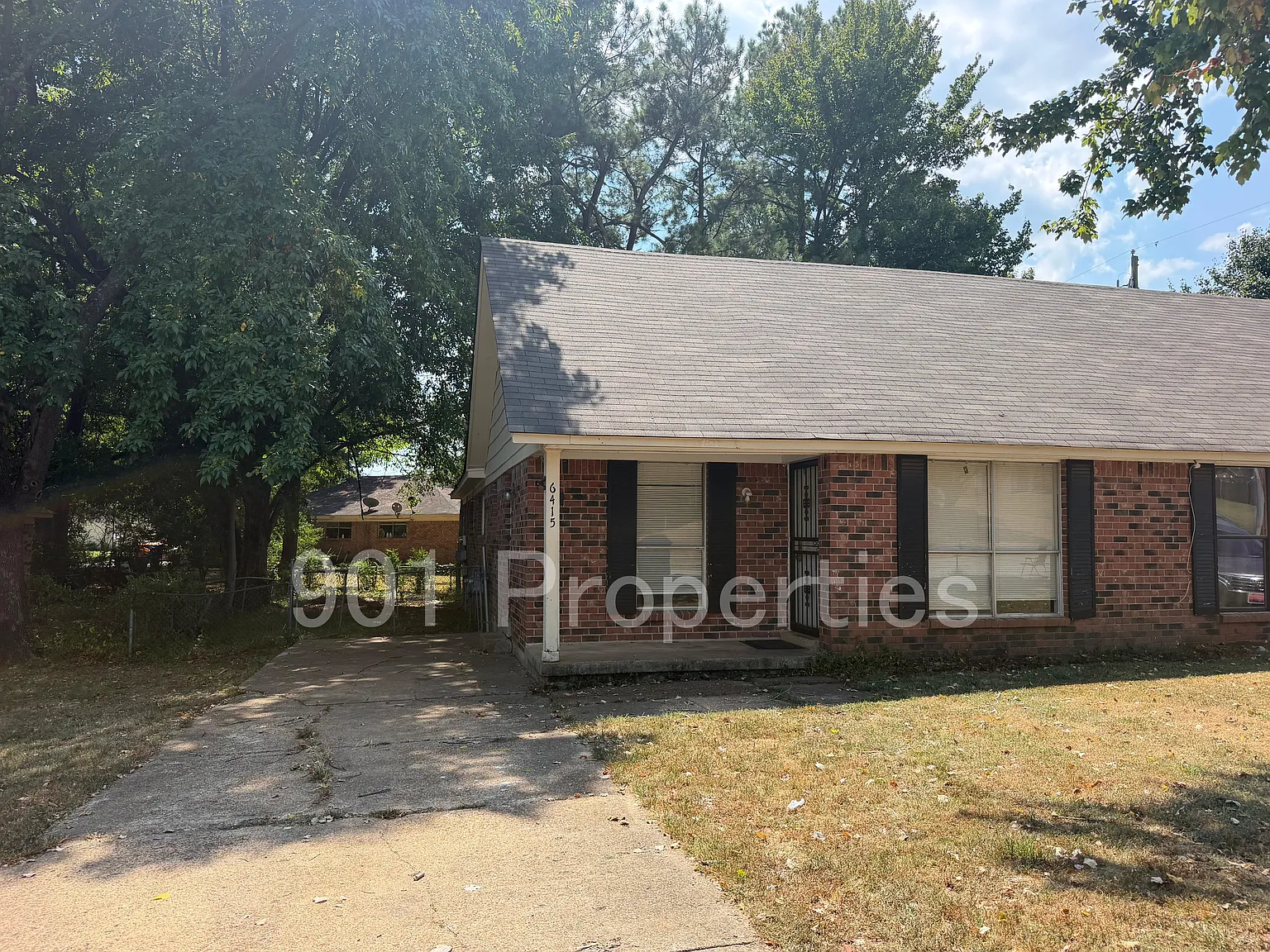 3 bed, 1440 sqft, $925 — Photo 1