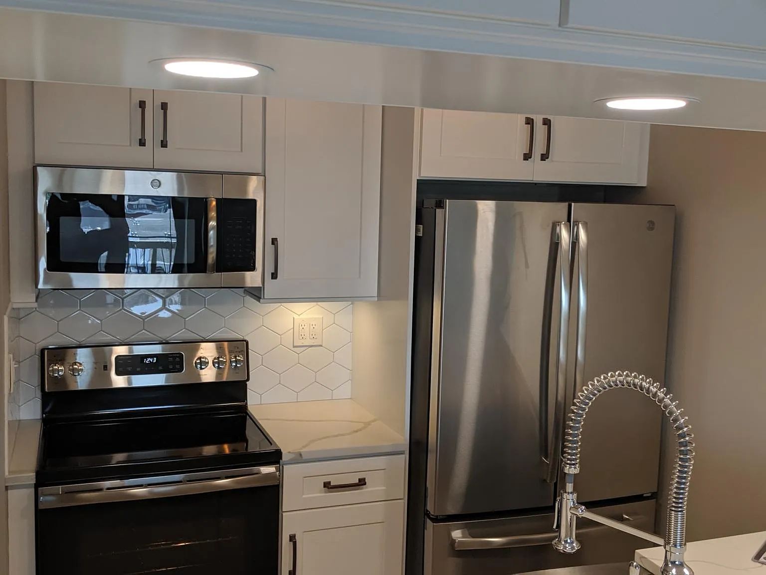 1 bed, 700 sqft, $3,500 — Photo 4
