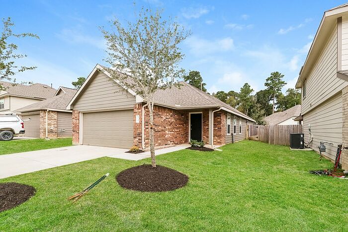 2nd image of 2739 Madison Ct