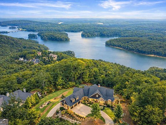 2nd image of 49 Waterside Dr