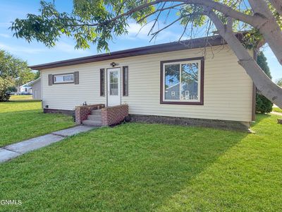 501 3rd St, Underwood, ND, 58576