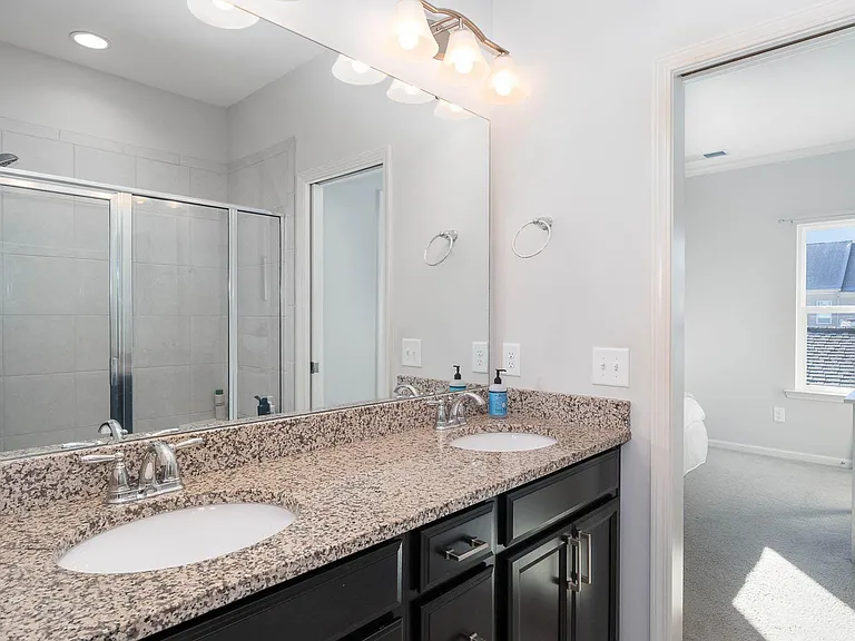 1304 Assembly St — Photo 22