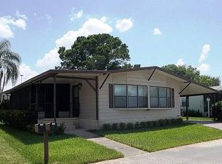 197 Edelweiss Dr, Winter Haven, FL 33881