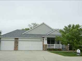 838 Polk Blvd, Des Moines, IA 50312