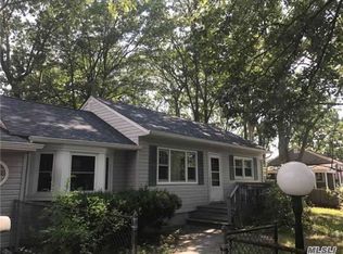 72 Engelke St, Patchogue, NY 11772