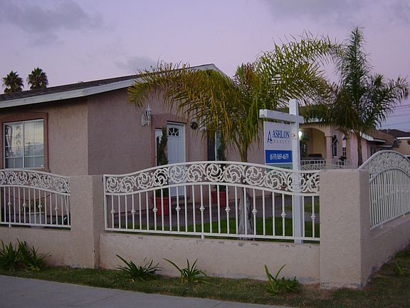 5th image of 205 E 2nd St