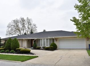9116 S Komensky Ave, Oak Lawn, IL