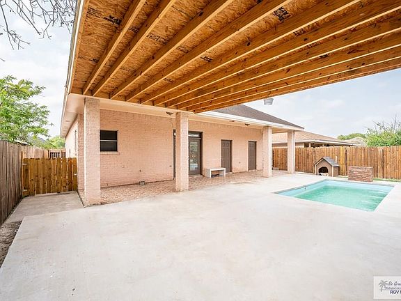 3rd image of 4444 Dei Gratia Dr