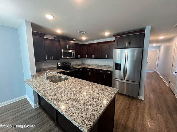 2nd image of 6709 Eagle Wood Dr