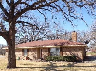 220 Travis Rd, Decatur, TX 76234