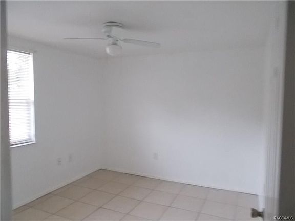 3rd image of 659 N Gulf Ave