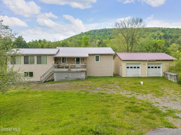 1432 Shew Hollow Road, Gilboa, NY 12076
