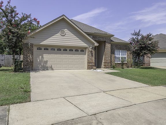 2nd image of 623 Glenmede Ln