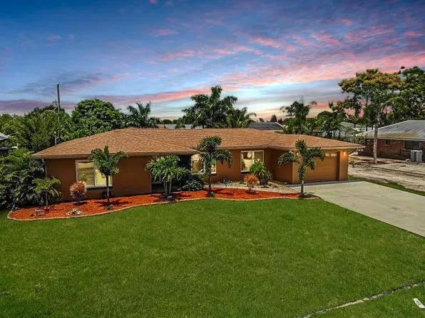 717 SE White Avenue, Port St Lucie, FL 34983