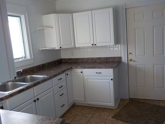 3rd image of 2937 S 4th St