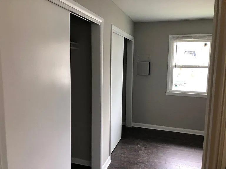 522 McKellar Dr — Photo 8