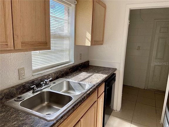 4th image of 5477 Eugenia Ct