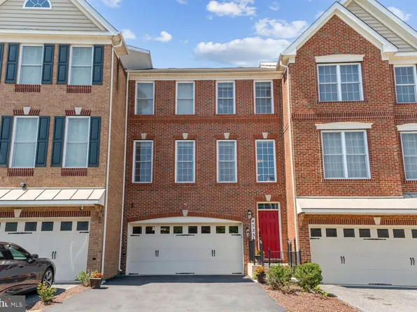 4523 Thoroughbred Dr, Upper Marlboro, MD 20772