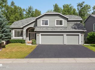 16941 Yellowstone Dr, Eagle River, AK 99577
