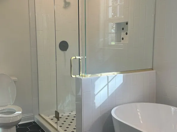 11940 Core Ln, Baker, LA 70714