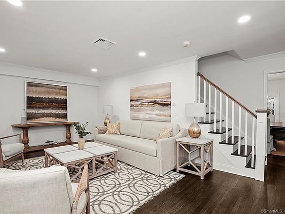 4th image of 421 Shelton Road