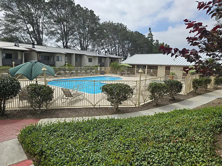 1730 S El Camino Real S #H205 — Photo 28