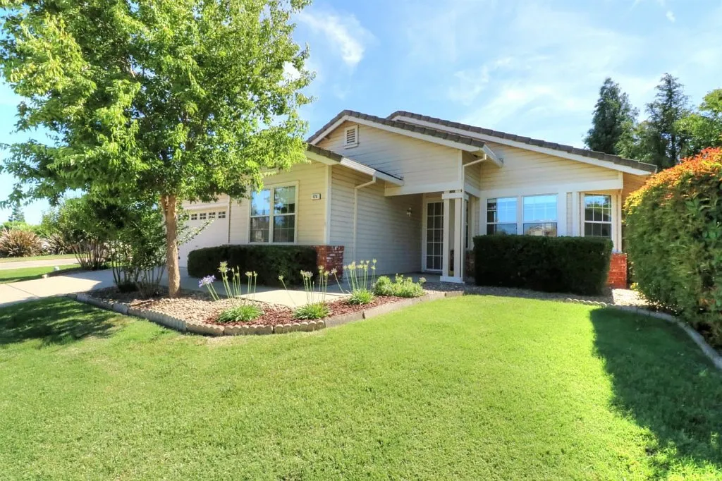 676 Trammel Way photo 1