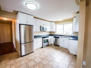 6223 152a Ave NW, Edmonton, AB T5A1X9