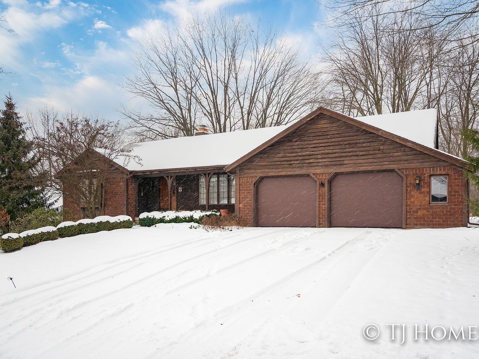 1470 Rothbury Dr NE, Grand Rapids, MI 49505 Zillow