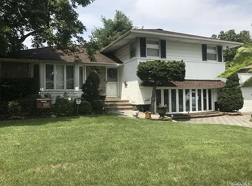 30 Michael Rd Photo 1