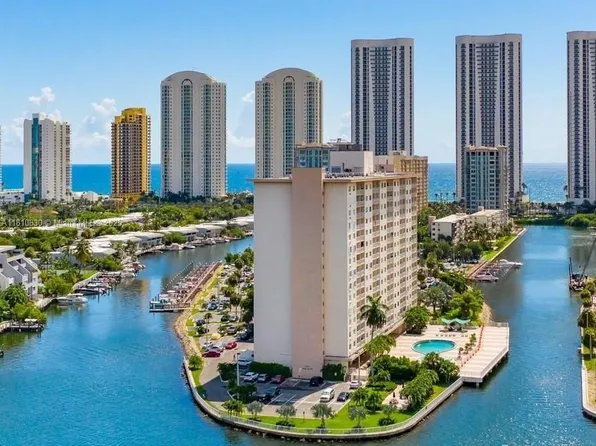 400 Kings Point Dr APT 318, Sunny Isles Beach, FL 33160