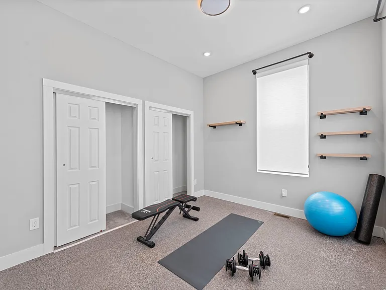 1648 Dauner Ave #B — Photo 27