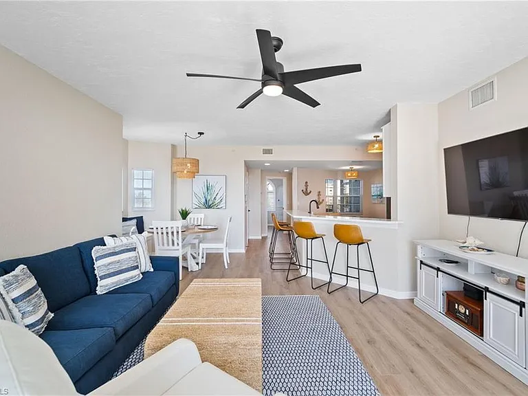 22748 Island Pines Way #403 — Photo 23