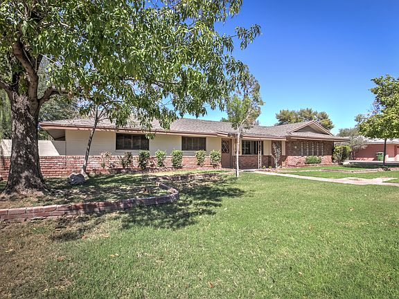 2nd image of 612 E Loma Vista Dr