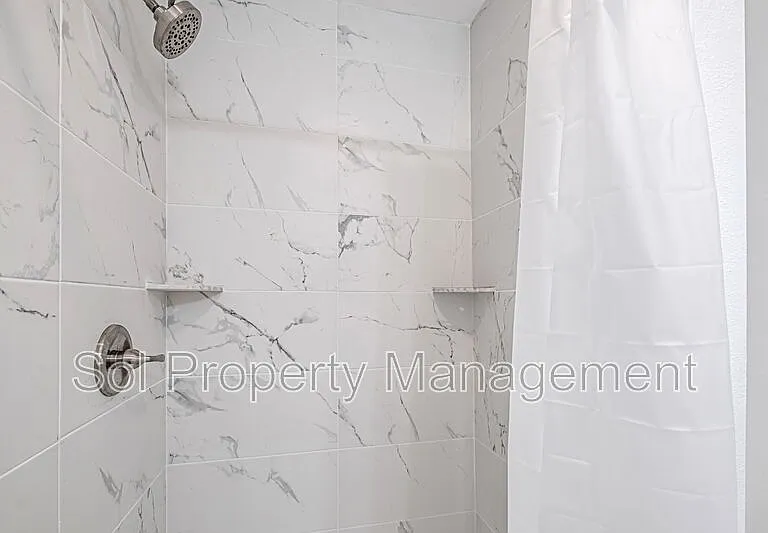 822 Eaton St #B — Photo 12