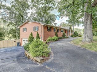 312 Timberlane Rd, Bristol, TN 37620