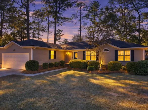 1809 S Sherwood Cir, Valdosta, GA 31602