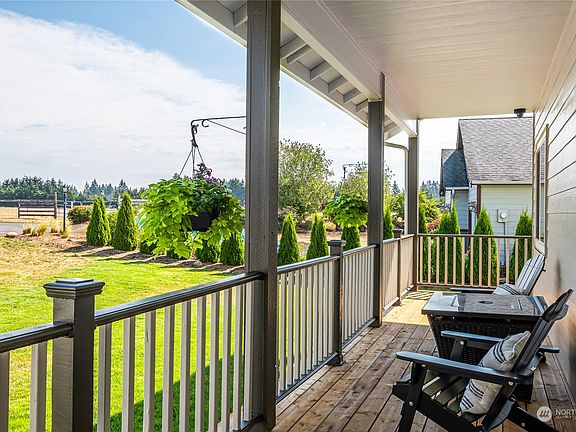 4th image of 17339 Pollard Court SW
