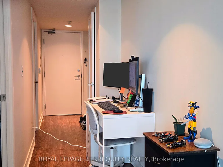 155 Legion Rd N #1708 — Photo 4