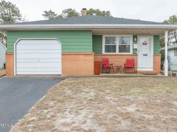404 Jamaica Boulevard, Toms River, NJ 08757