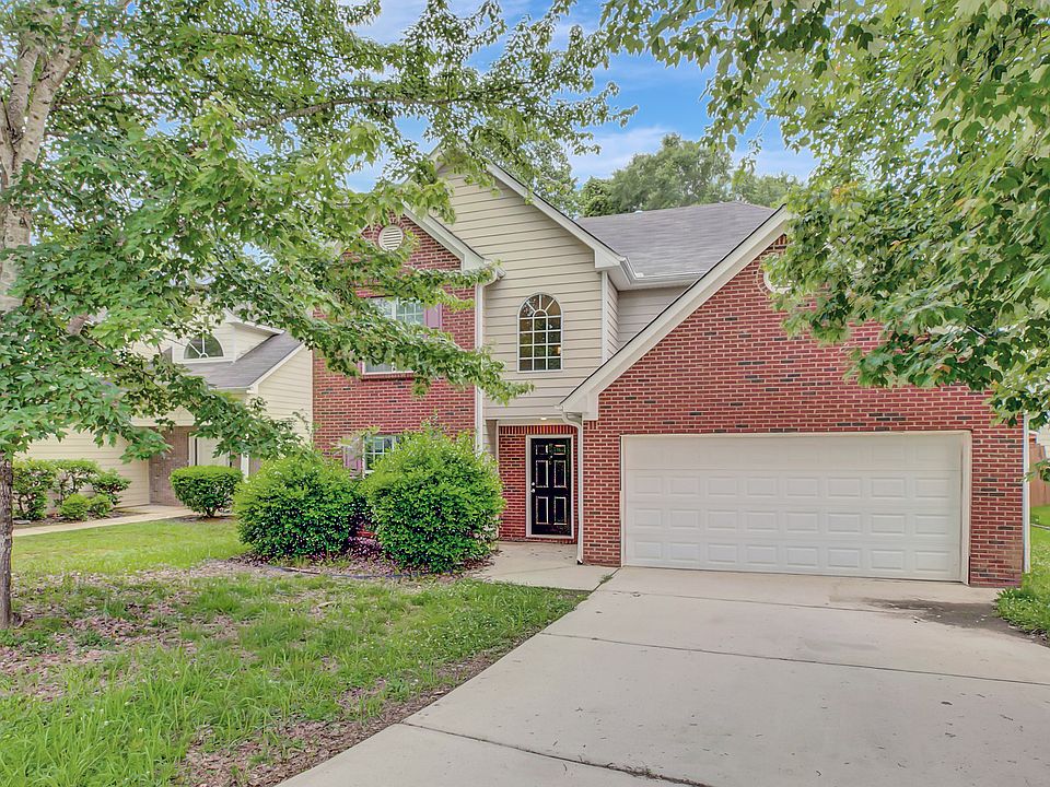 1st image of 121 Avonwood Cir