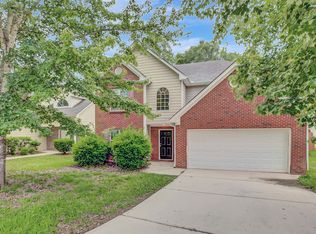 121 Avonwood Cir, Locust Grove, GA 30248