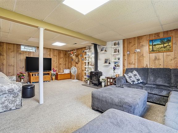 5th image of 1617 Sue Ave