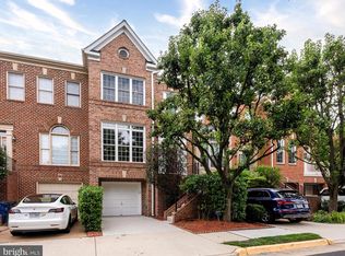 8171 Boss St, Vienna, VA 22182