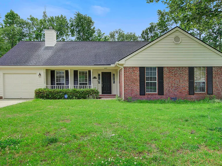 442 Indigo Rd — Photo 1