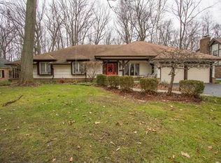 5834 Swan Creek Dr, Toledo, OH 43614