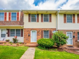 610 N 3rd St, Wytheville, VA 24382